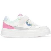 Lage Sneakers Xti 15300101