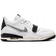 Lage Sneakers Nike Jordan Legacy 312