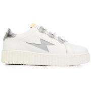 Lage Sneakers Vanessa Wu Maggie Originals