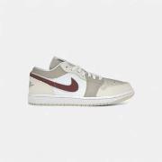 Lage Sneakers Nike Jordan 1 Low SE Desert Khaki Red Sepia (Women's)