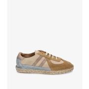 Nette Schoenen Traveris 35430