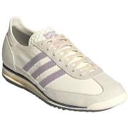 Lage Sneakers adidas IE3428