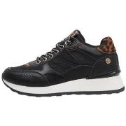 Lage Sneakers Xti 144209