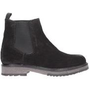 Boots Henry Lobb -