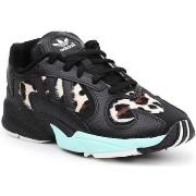 Baskets basses adidas Adidas Yung-1 FV6448