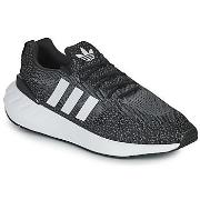 Baskets basses adidas SWIFT RUN 22