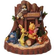 Statuettes et figurines Enesco Statuette Disney Traditions Winnie l'Ou...