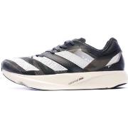 Chaussures adidas H01121