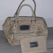 Sac Bandouliere Guess Sac Guess + portefeuille