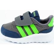 Baskets basses enfant adidas Run 70S