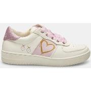 Baskets Bata Sneakers pour fille avec double lacet