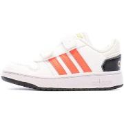 Baskets basses enfant adidas H01553