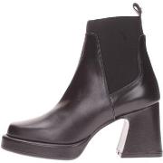 Boots Albano -