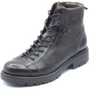 Boots NeroGiardini I304000U Kenia