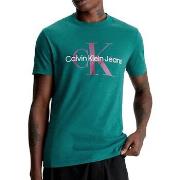T-shirt Calvin Klein Jeans J30J320806