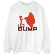 Sweat-shirt Disney Big Hero 6 Baymax Fist Bump Cutout