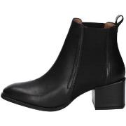 Boots Albano 1050A