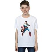 T-shirt enfant Marvel Falcon Is Captain America