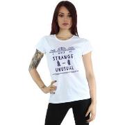 T-shirt Beetlejuice Strange And Unusual