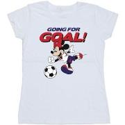 T-shirt Disney Going For Goal