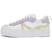 Baskets basses Lacoste L004 PLATEFORM 124