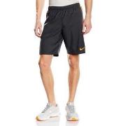 Short Nike 688390