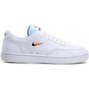 Baskets Nike CT1726