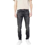Jeans skinny Calvin Klein Jeans J30J323865
