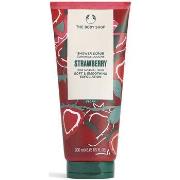 Gommages &amp; peelings The Body Shop Gommage Douche Fraise