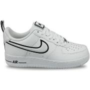 Baskets basses Nike Air Force 1 Low Outline Swoosh White