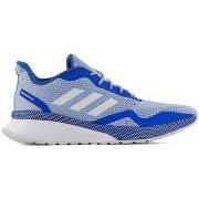 Baskets basses adidas Novafvse X