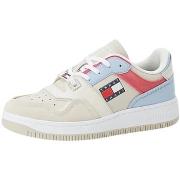 Baskets basses Tommy Jeans Baskets en cuir femme Ref 58754