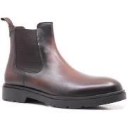 Boots Magnanni chelsea boots