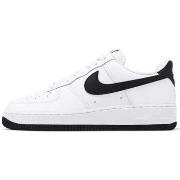 Baskets basses Nike AIR FORCE 1 07