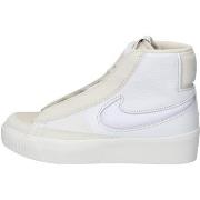 Baskets Nike DR2948-100