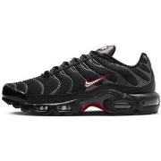 Baskets basses Nike AIR MAX PLUS