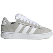 Chaussures adidas -