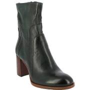 Boots Mjus p26206