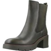 Bottes Carmela 16190204C