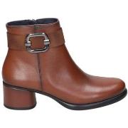 Bottines Dorking BOTÍN DE PIEL CON TACÓN CUERO MACY D9369