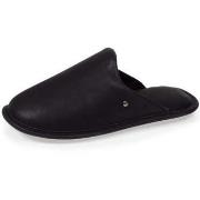 Chaussons Isotoner Chausson mules Homme cuir synthétique Noir