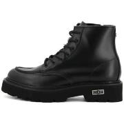 Boots Cult -