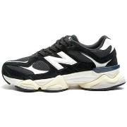 Baskets New Balance 9060 Black White