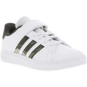 Baskets basses enfant adidas 23125CHAH24