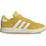 Baskets adidas Grand Court Base 00S