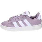 Baskets adidas IH3848