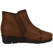 Boots Valeria's -