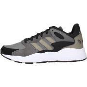 Baskets basses adidas EF1057