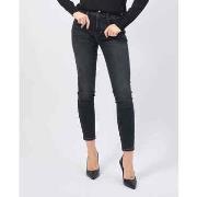 Jeans Guess Jean coupe slim 5 poches