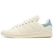 Baskets basses adidas HQ6813